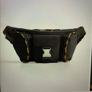 NWOT Mango Technical Fabric Belt Bag